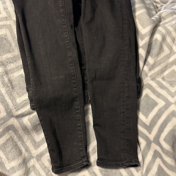 American Eagle Black Jeans - Picture 2 of 5